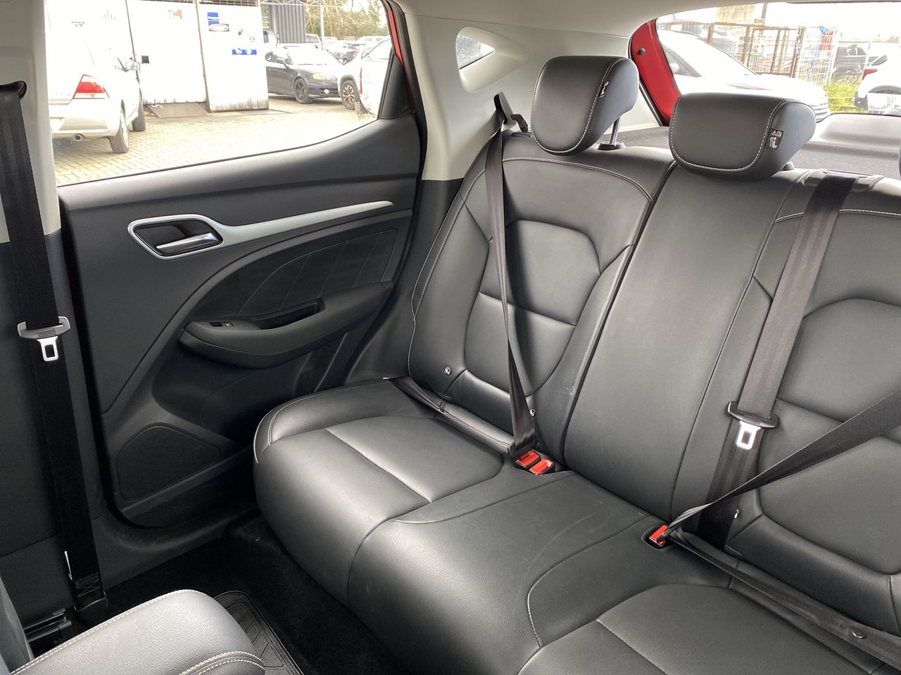 MG Zs — foto 5 de 27