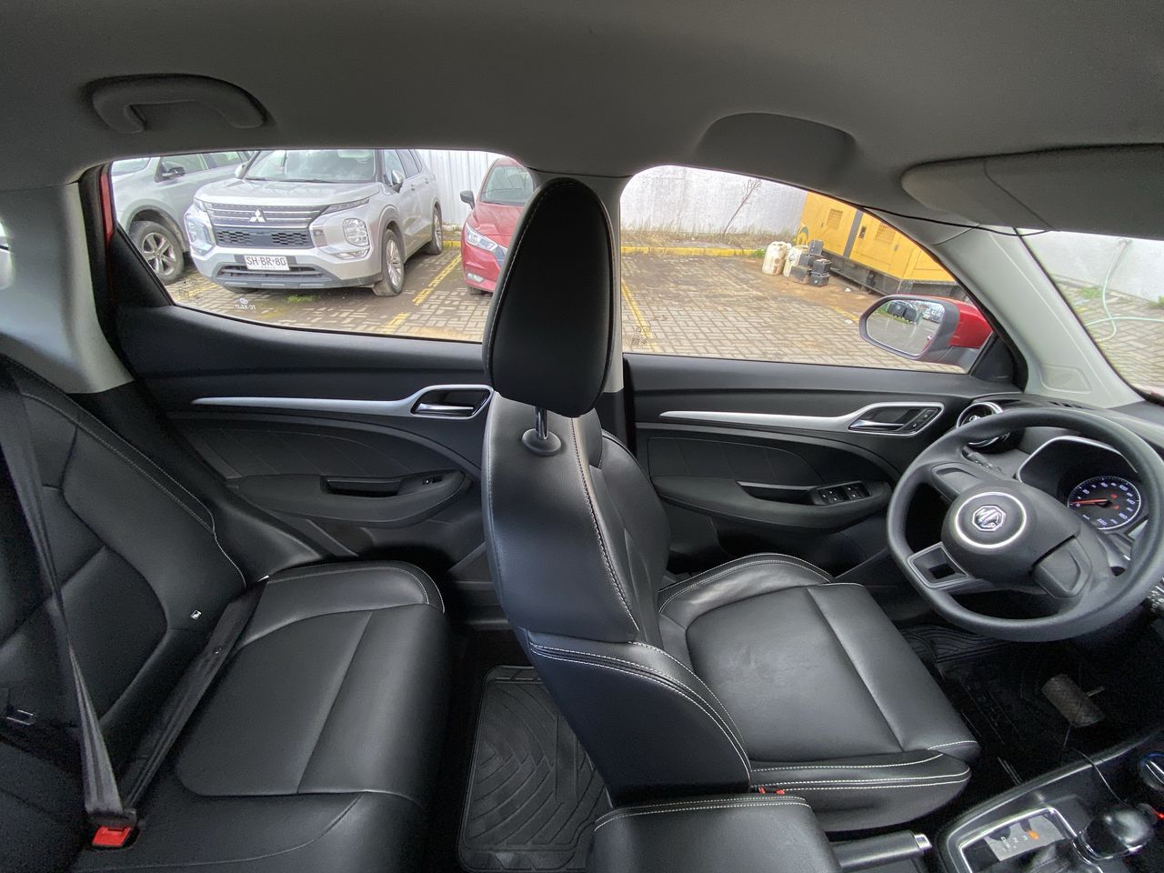 MG Zs — foto 8 de 27