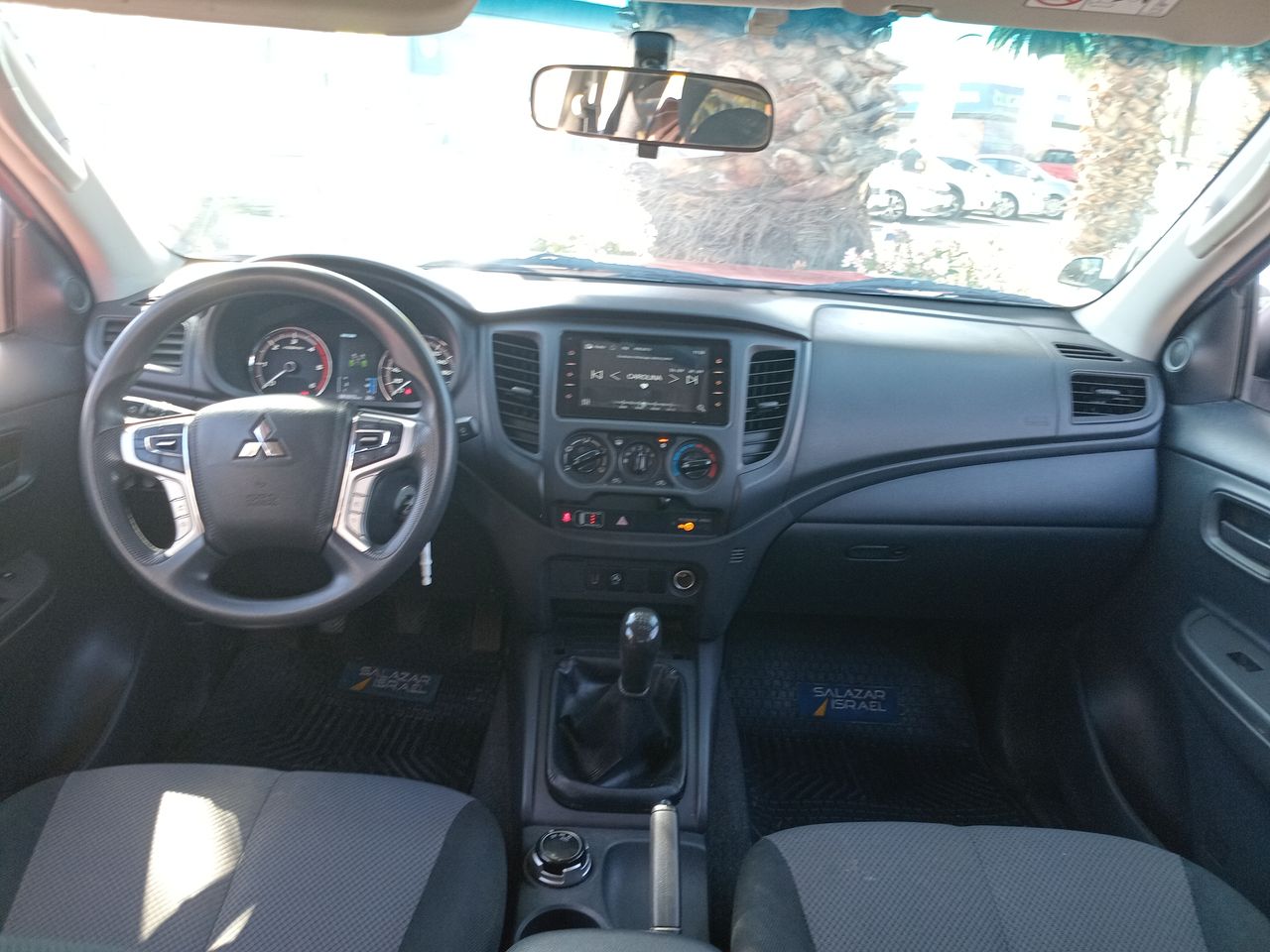 MITSUBISHI - 29