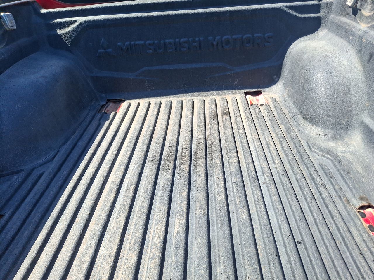 MITSUBISHI - 21