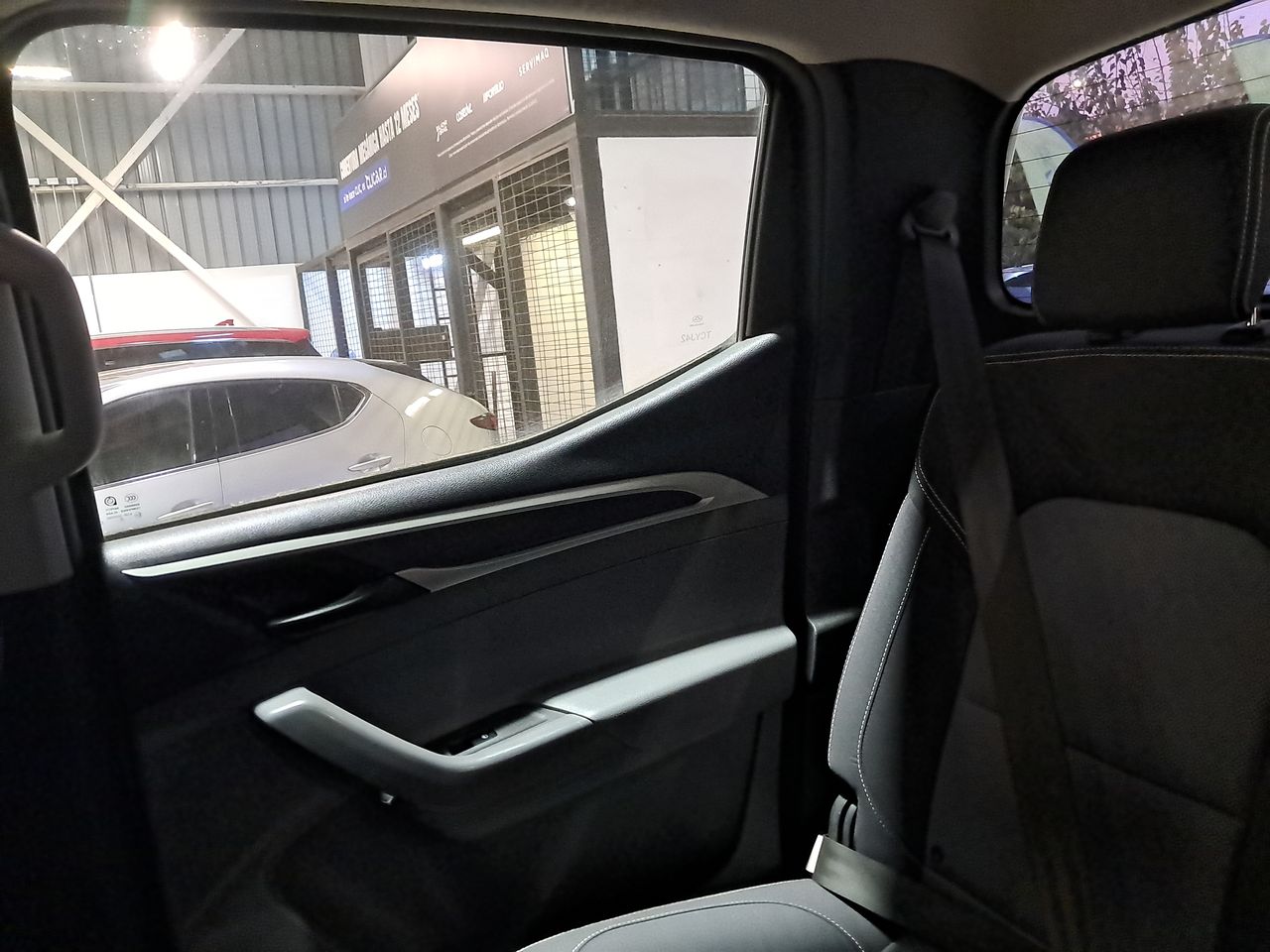 MAXUS - 12