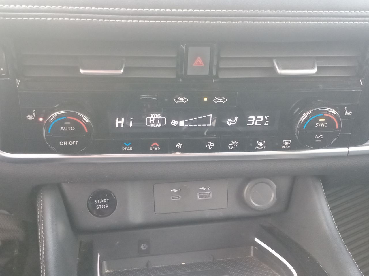 NISSAN - 21