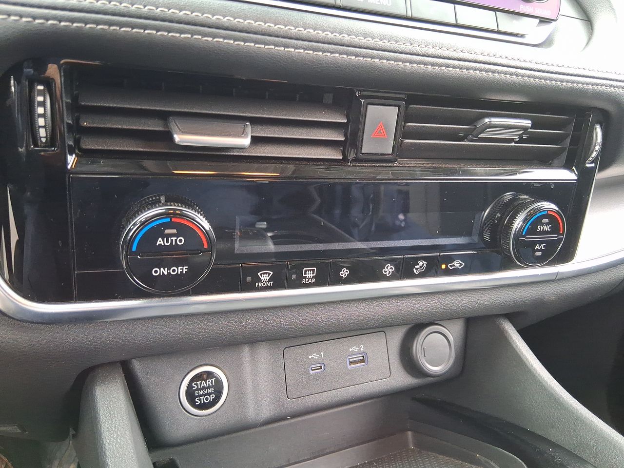 NISSAN - 30