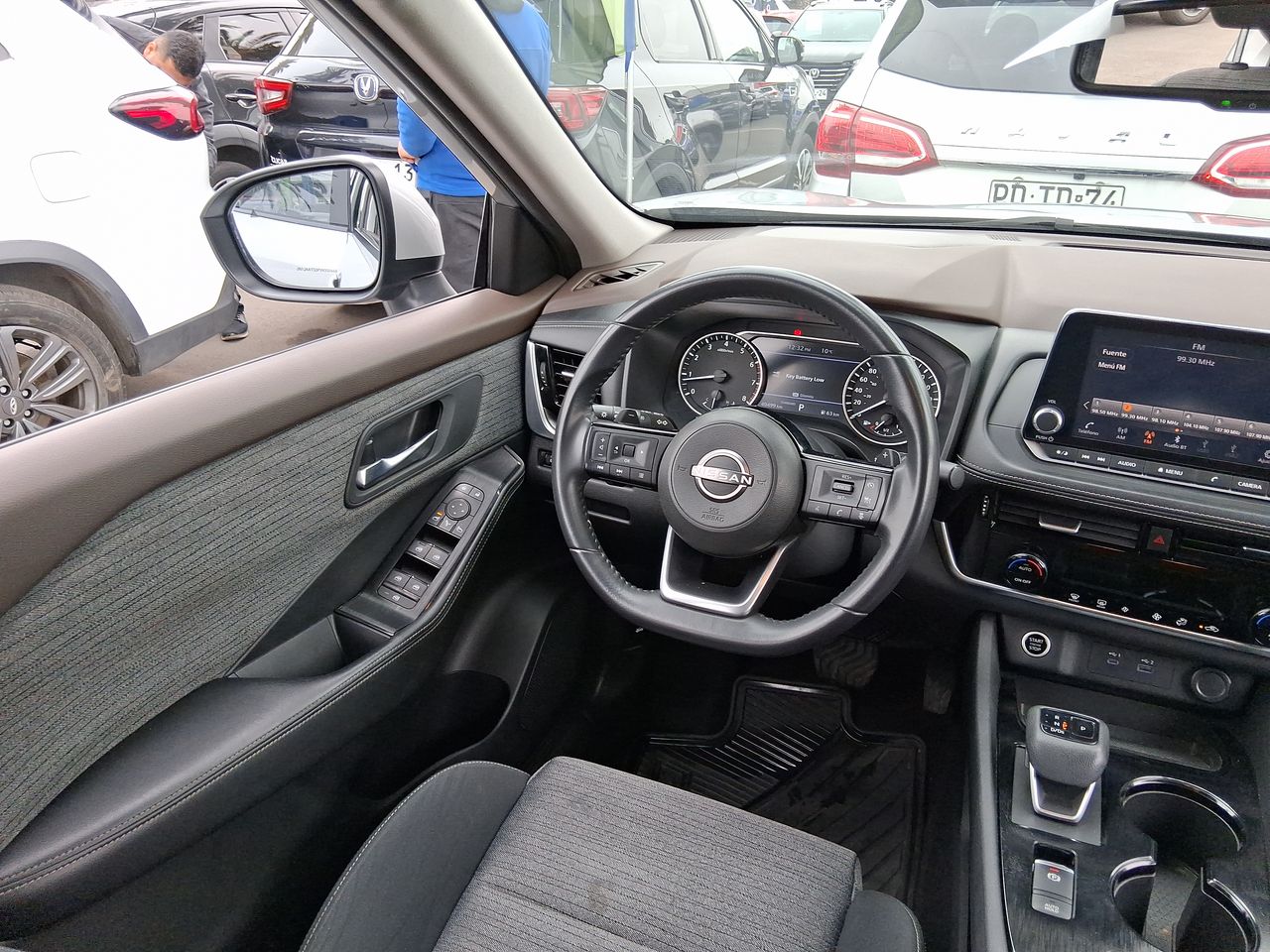 NISSAN - 16