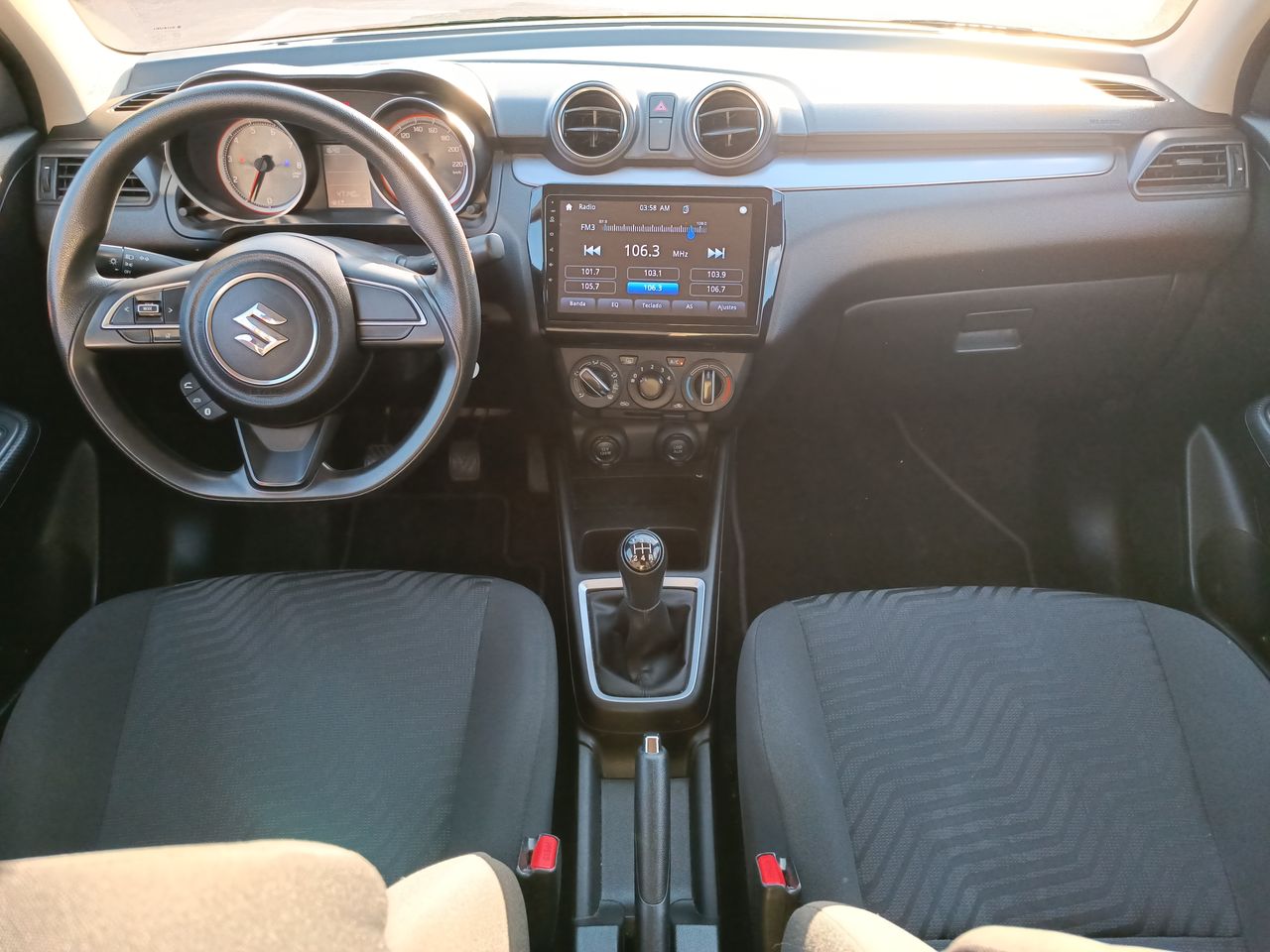 SUZUKI - 31
