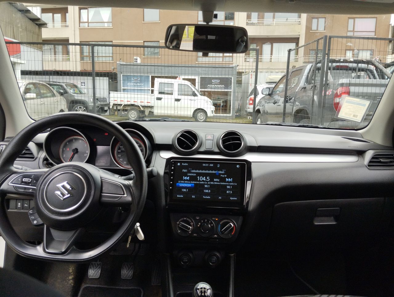 SUZUKI - 30