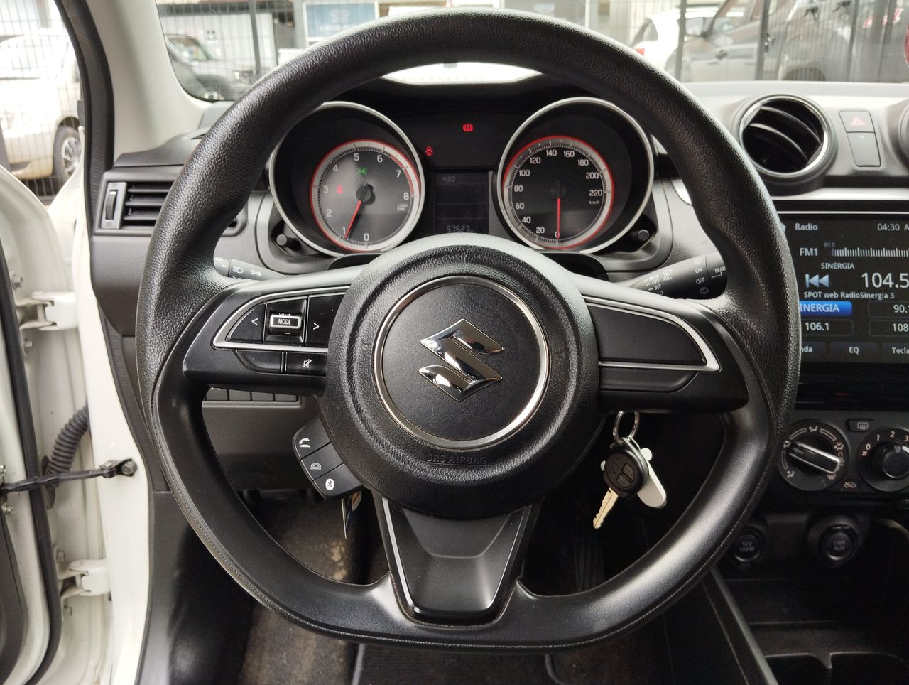 SUZUKI - 24