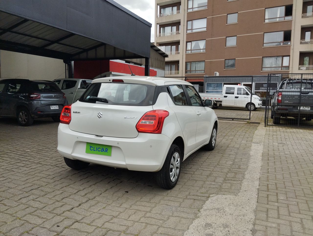 SUZUKI - 1