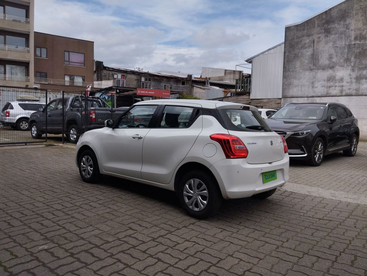SUZUKI - 7
