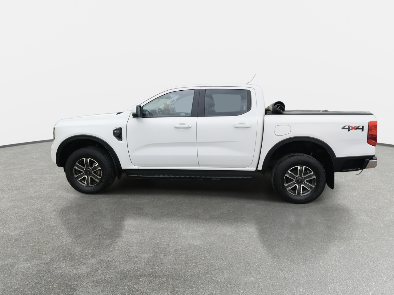 FORD - 4