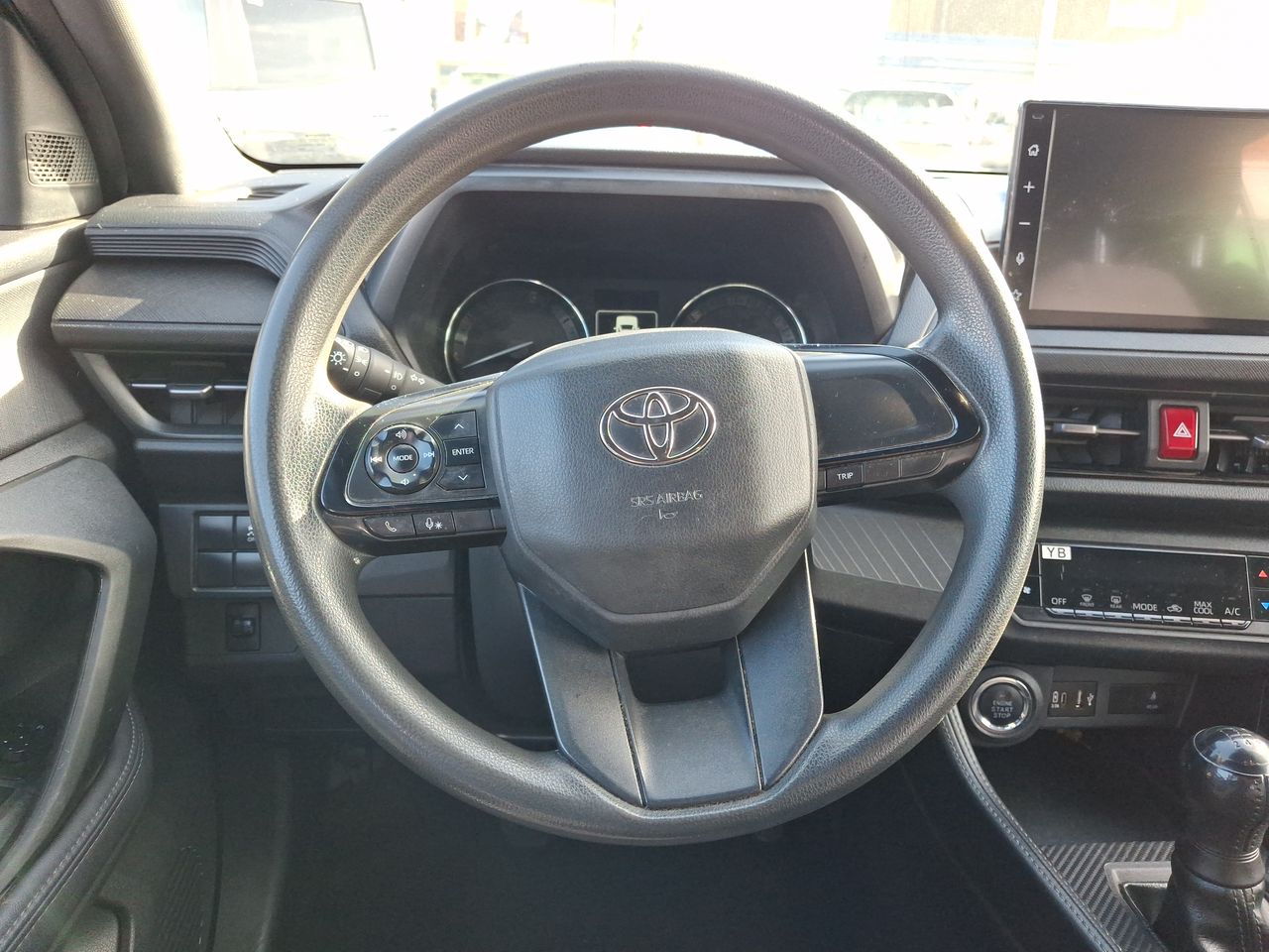 TOYOTA - 16