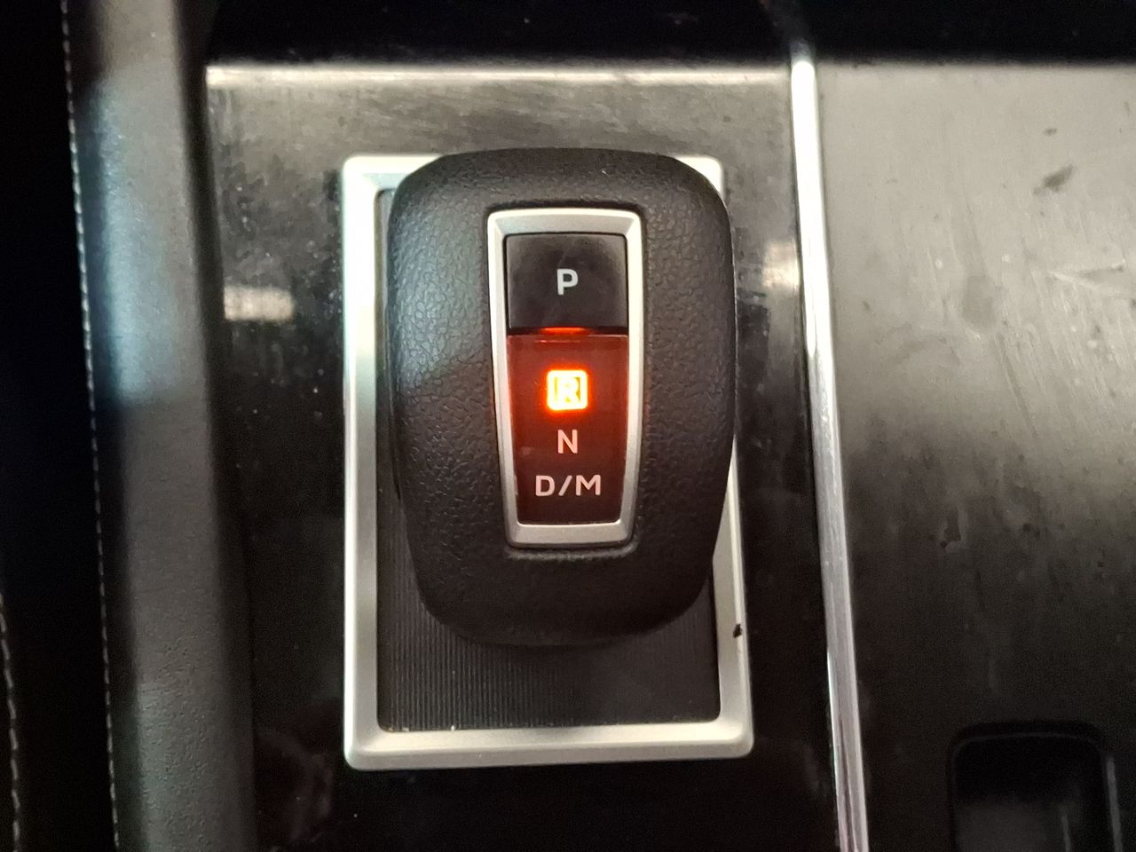 Mitsubishi Outlander — foto 32 de 36