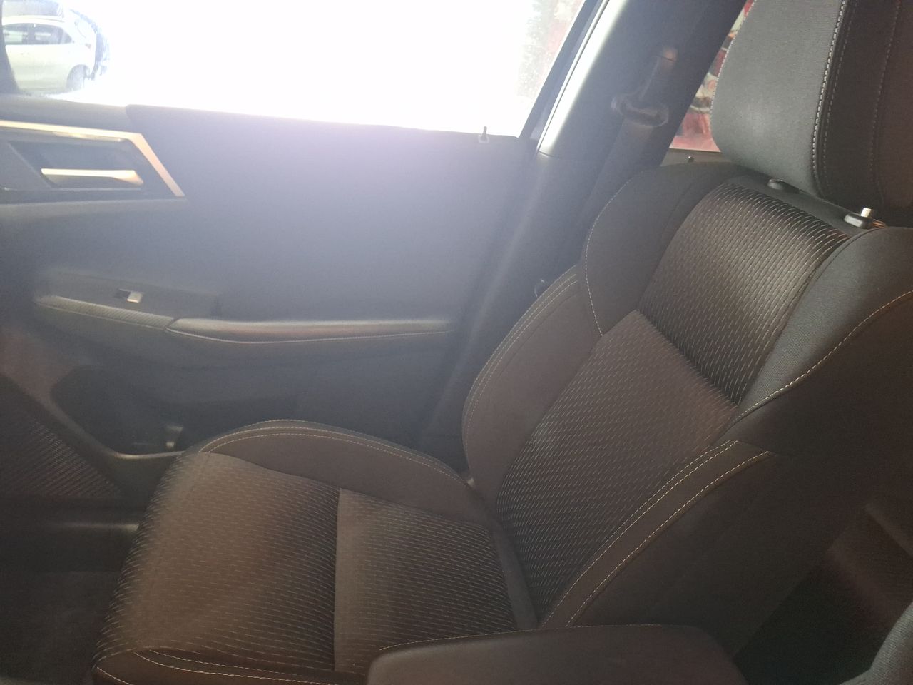 Mitsubishi Outlander — foto 34 de 36