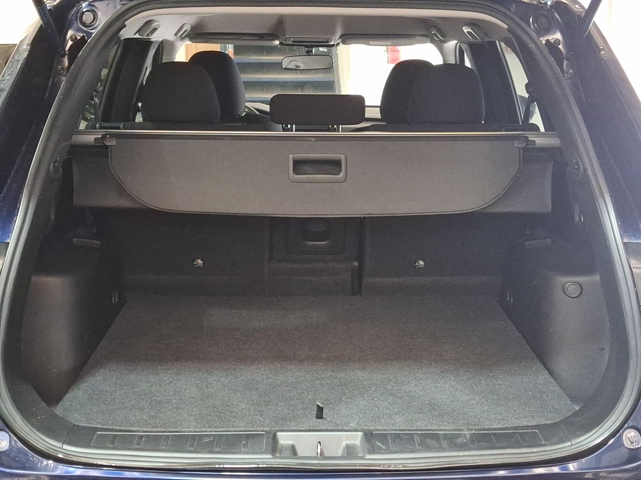 Mitsubishi Outlander — foto 22 de 36