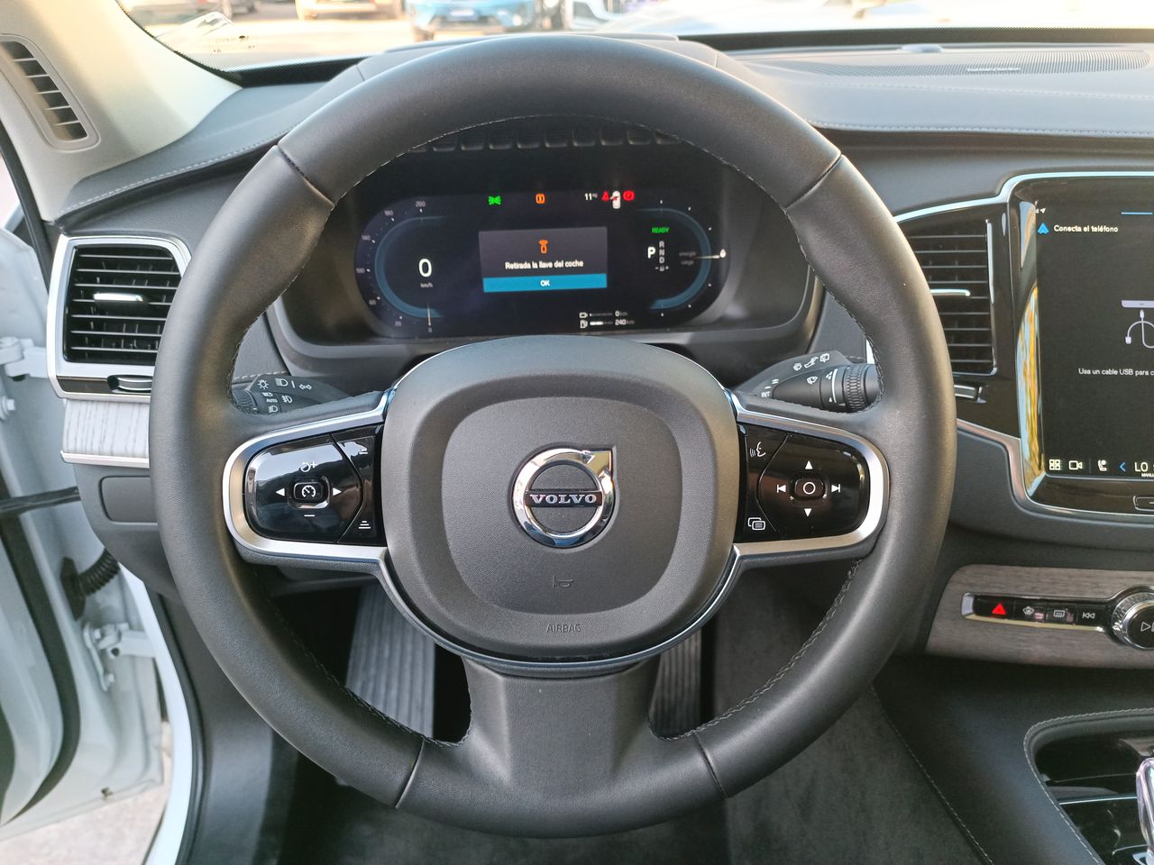 VOLVO - 25