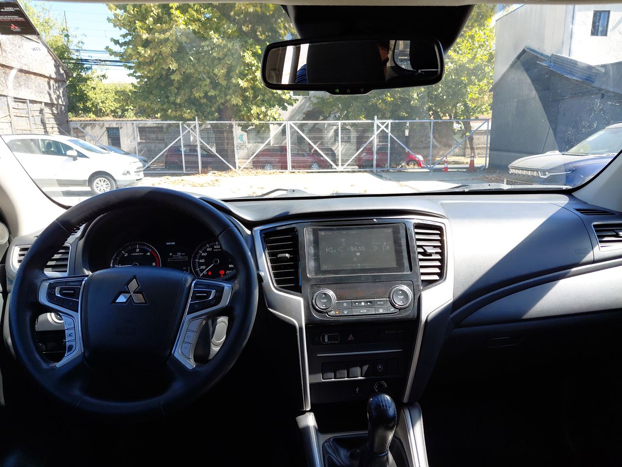 MITSUBISHI - 9