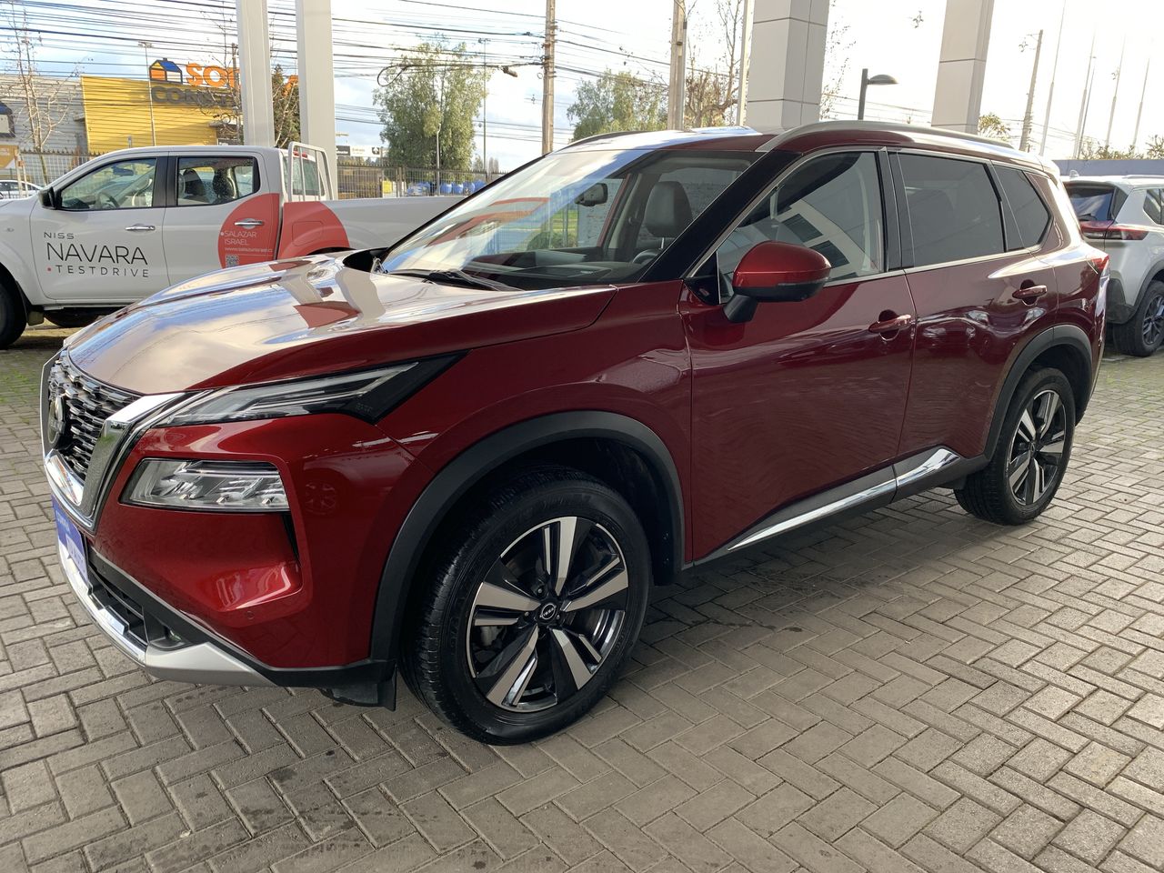 NISSAN - 3