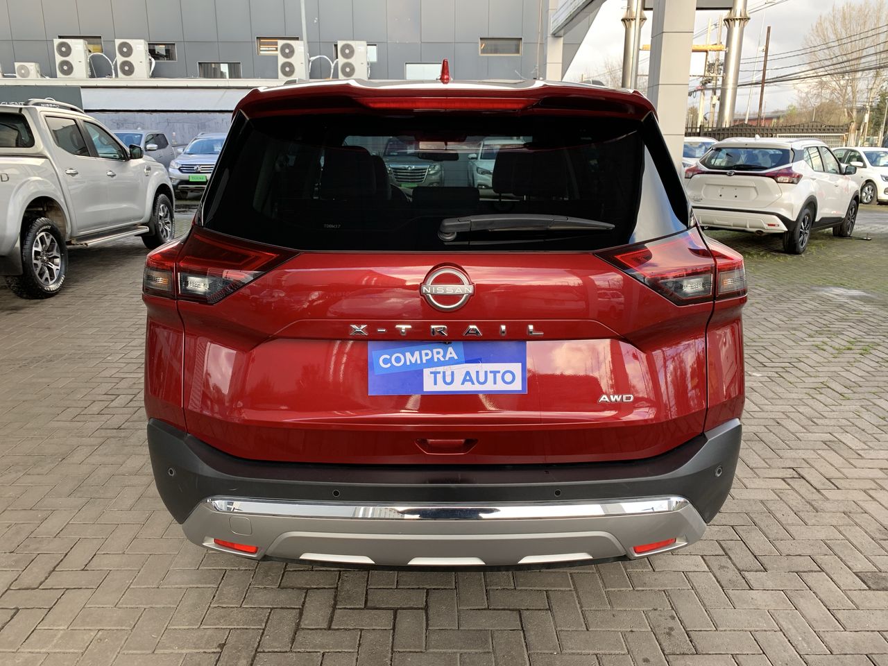 NISSAN - 6