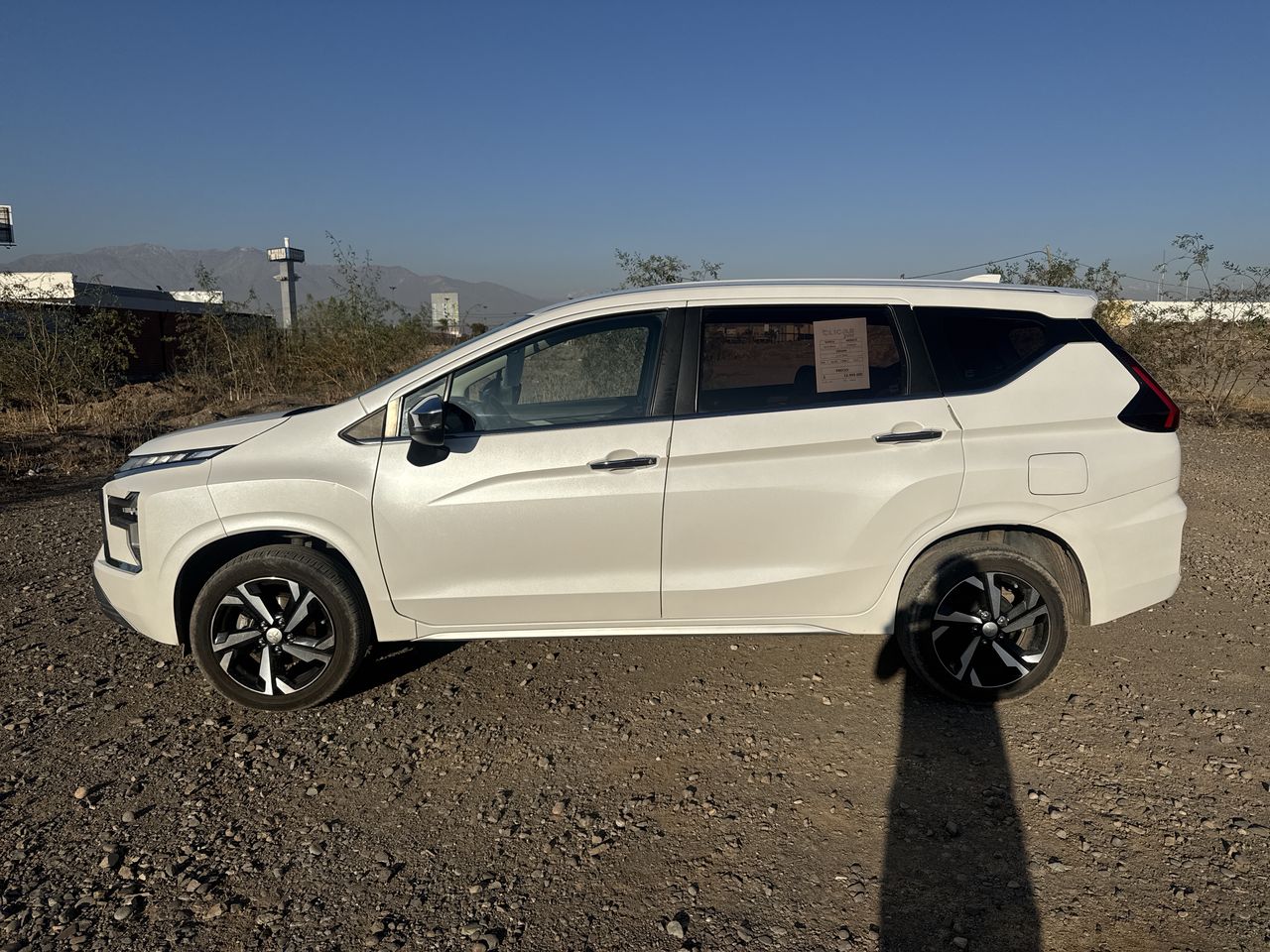 MITSUBISHI - 4
