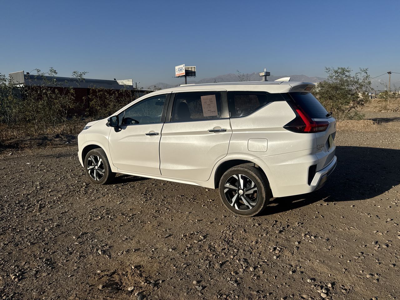 MITSUBISHI - 5
