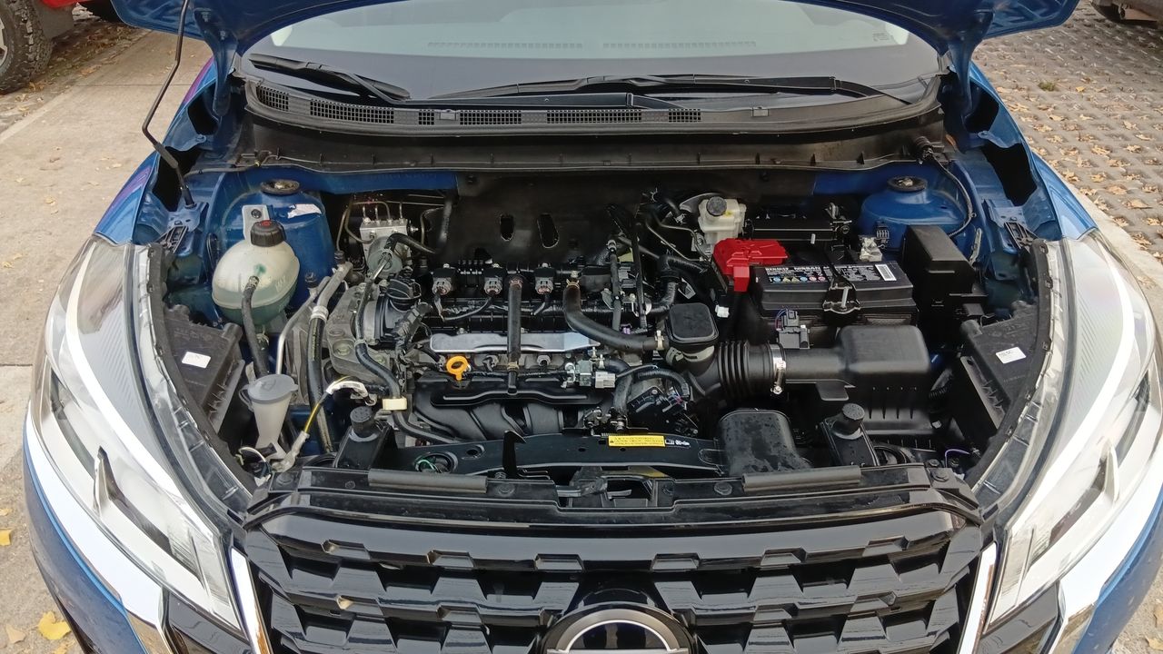 NISSAN - 8