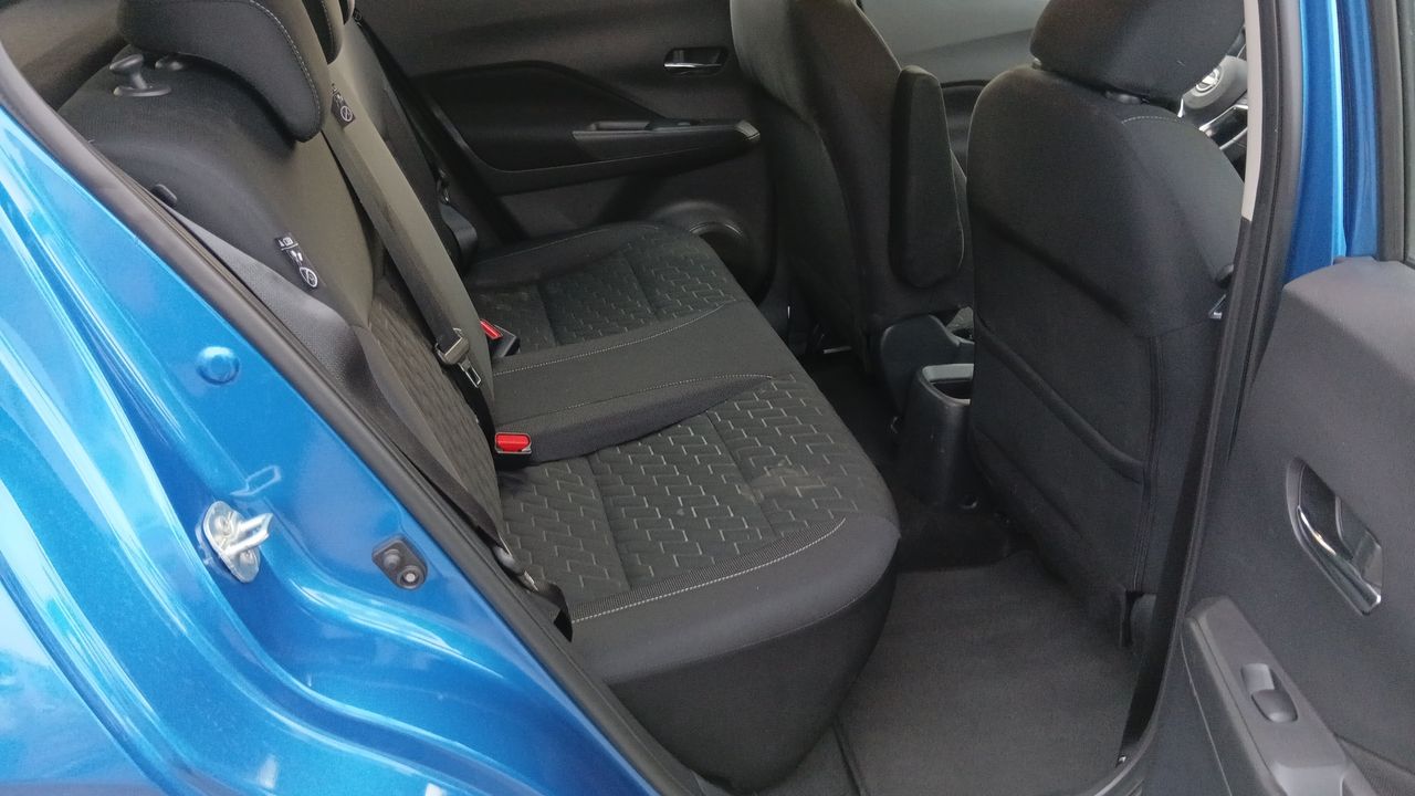 NISSAN - 26