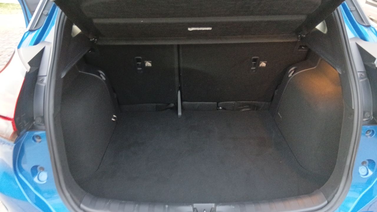 NISSAN - 2