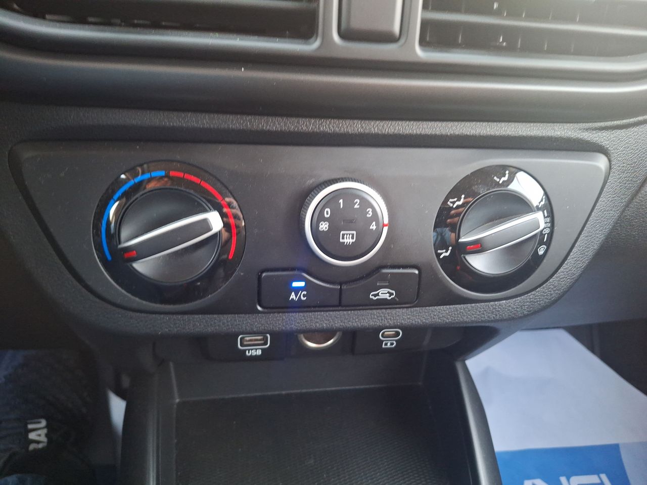 HYUNDAI - 28