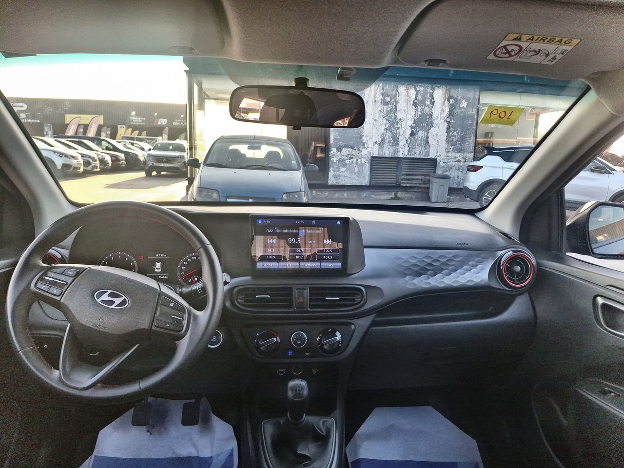 HYUNDAI - 30