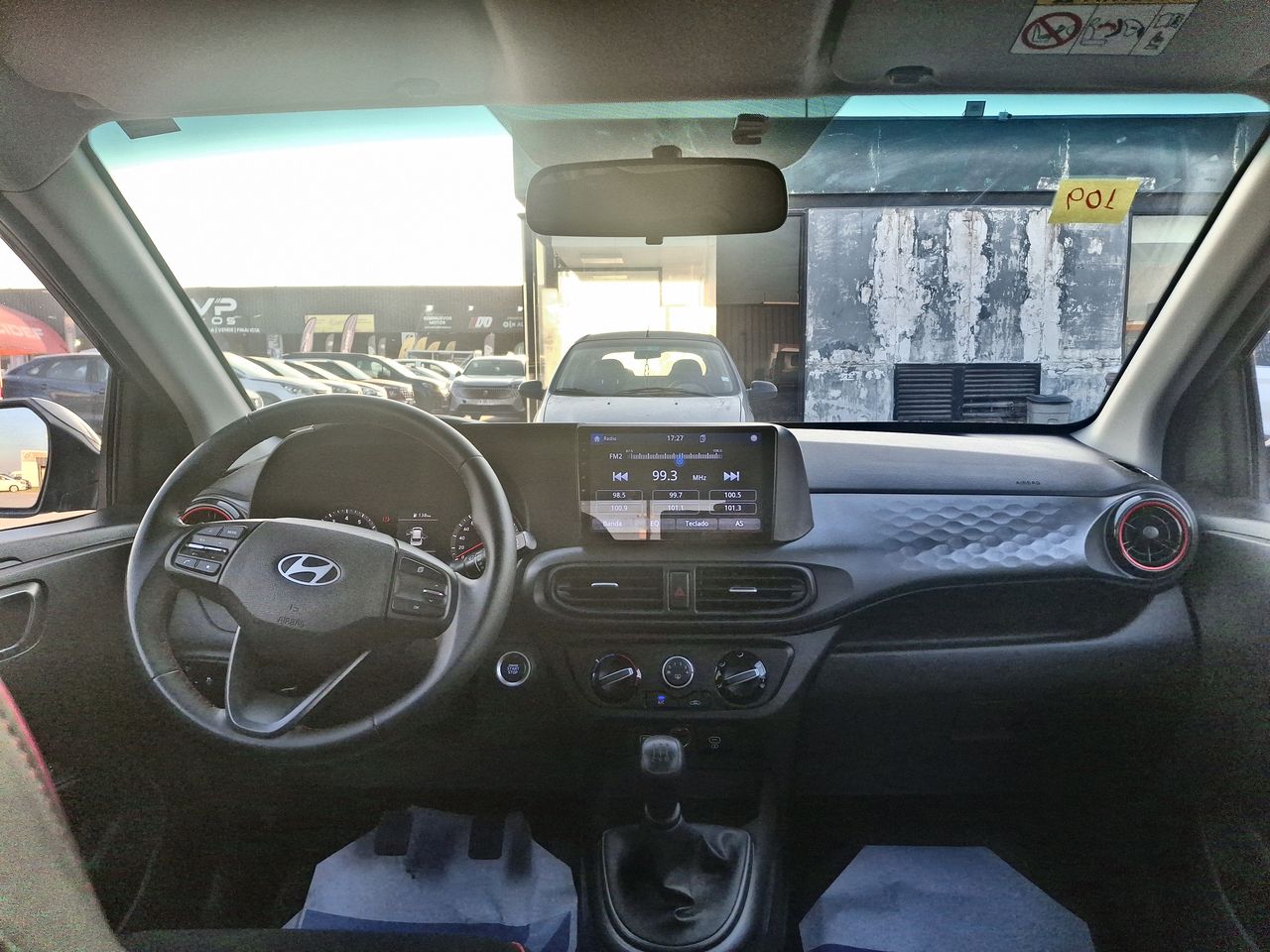 HYUNDAI - 9