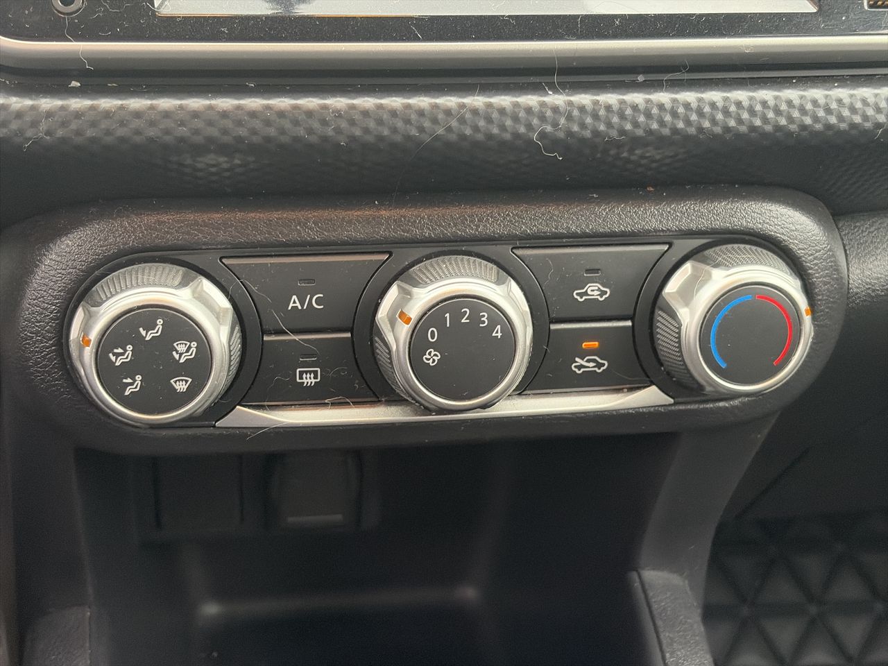Nissan Kicks — foto 18 de 19