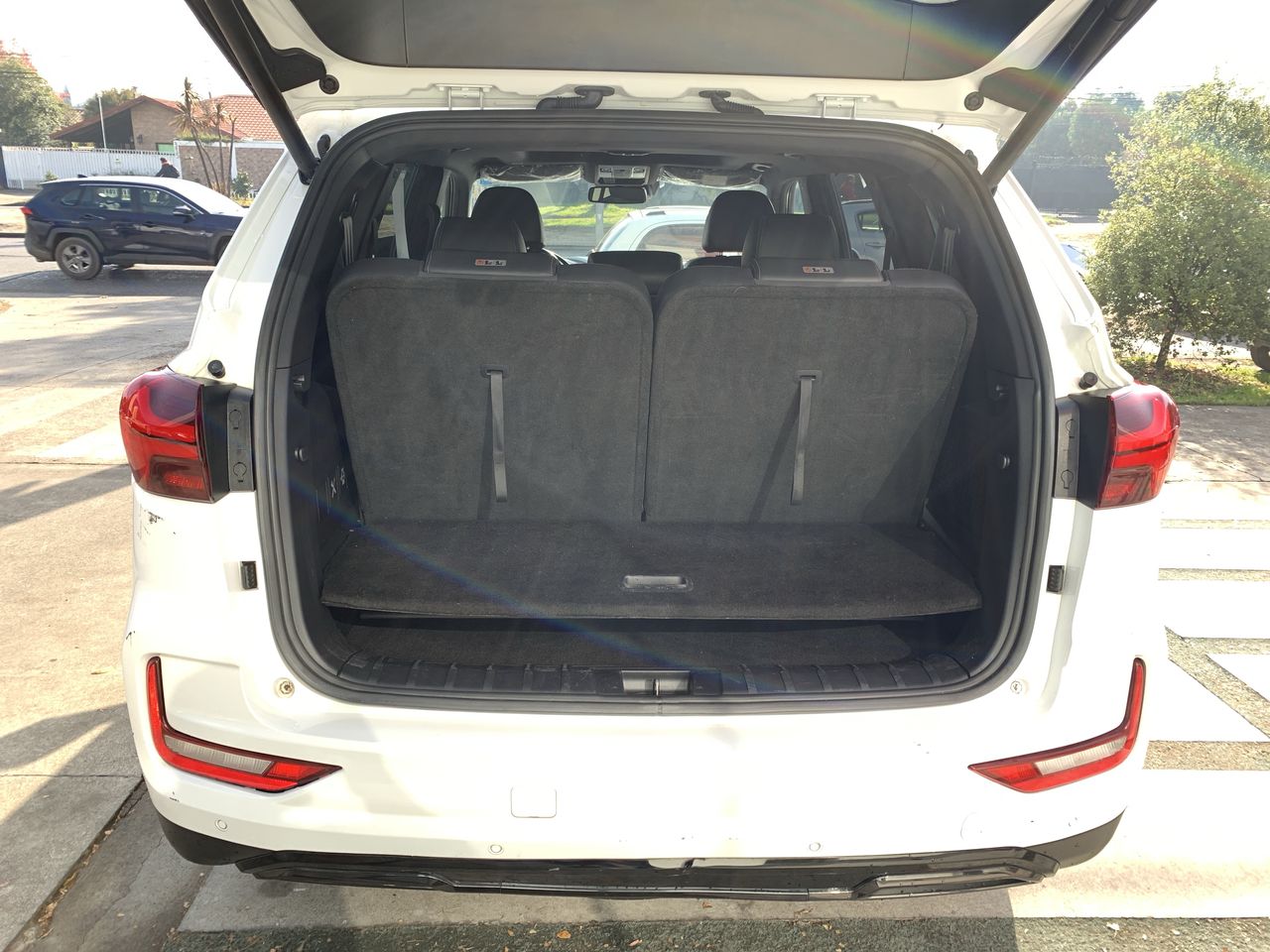 SSANGYONG - 22