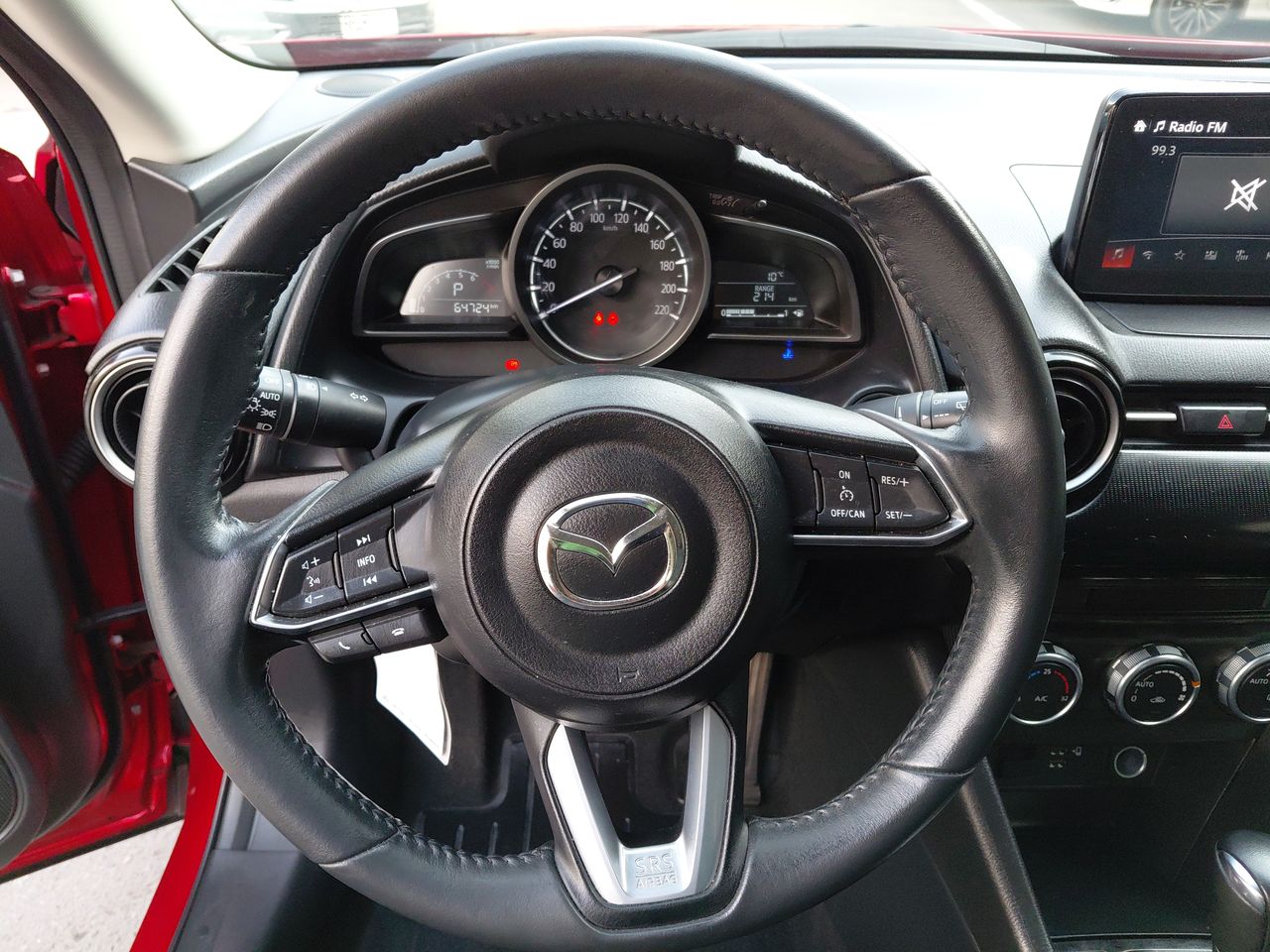 Mazda CX-3 — foto 17 de 27