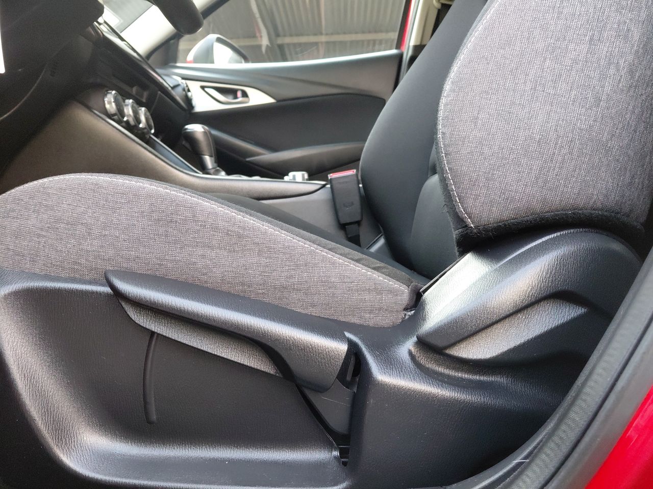 Mazda CX-3 — foto 15 de 27