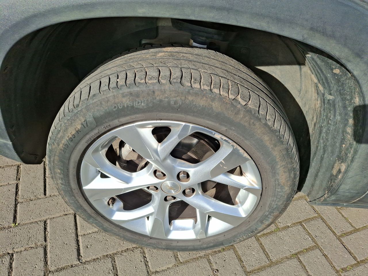 Chevrolet Montana — foto 18 de 35