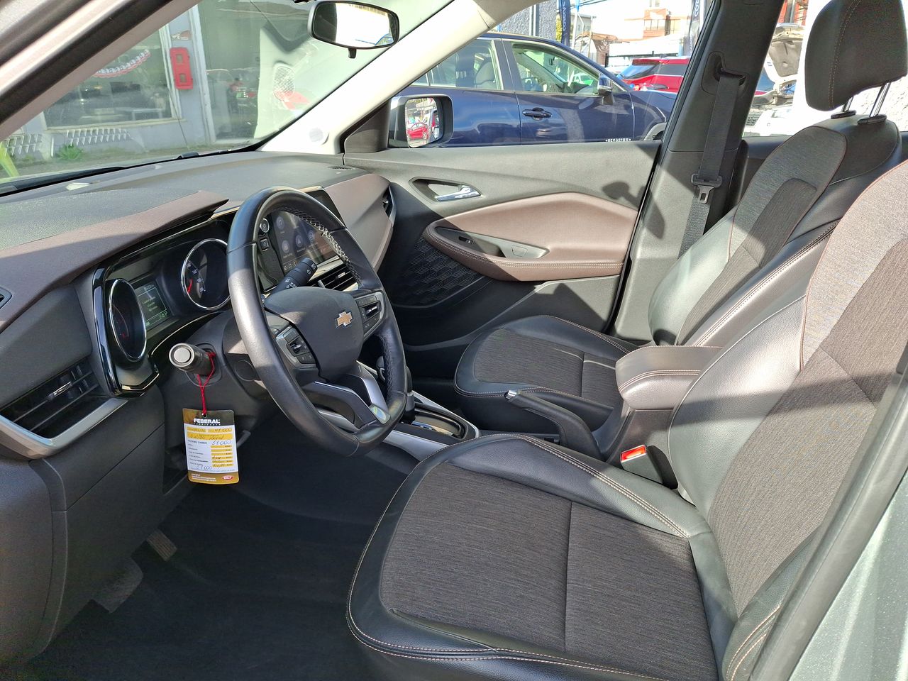 Chevrolet Montana — foto 11 de 35