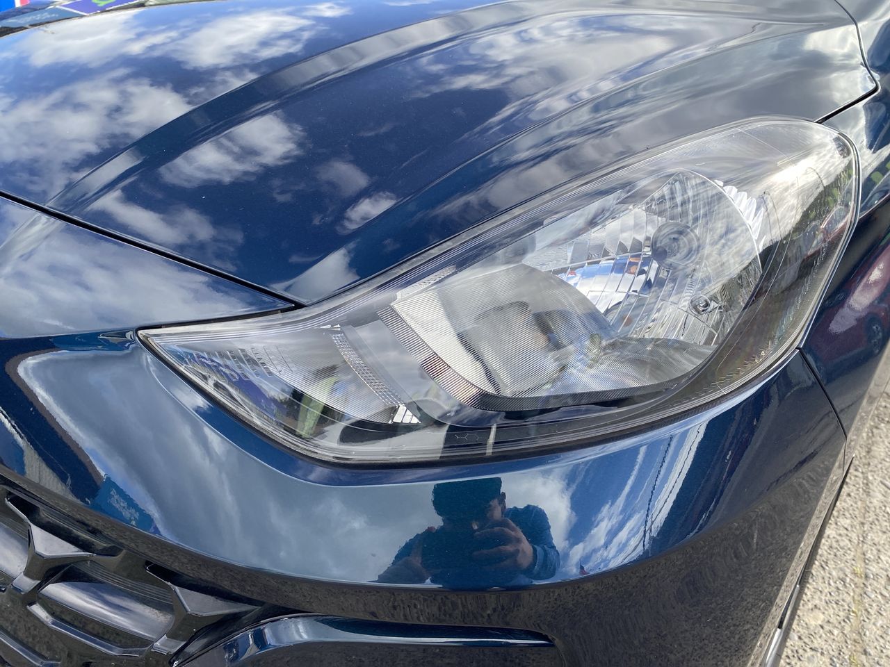 HYUNDAI - 18