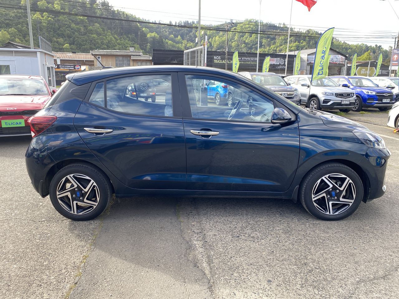 HYUNDAI - 8