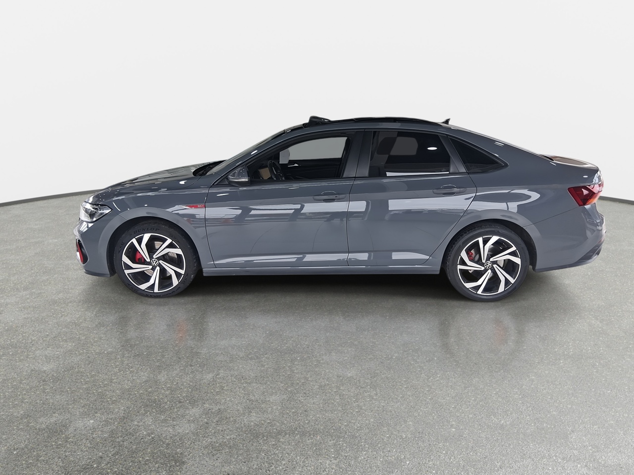 VOLKSWAGEN - 4