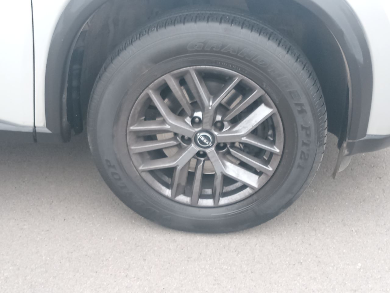 Nissan X-Trail — foto 16 de 36
