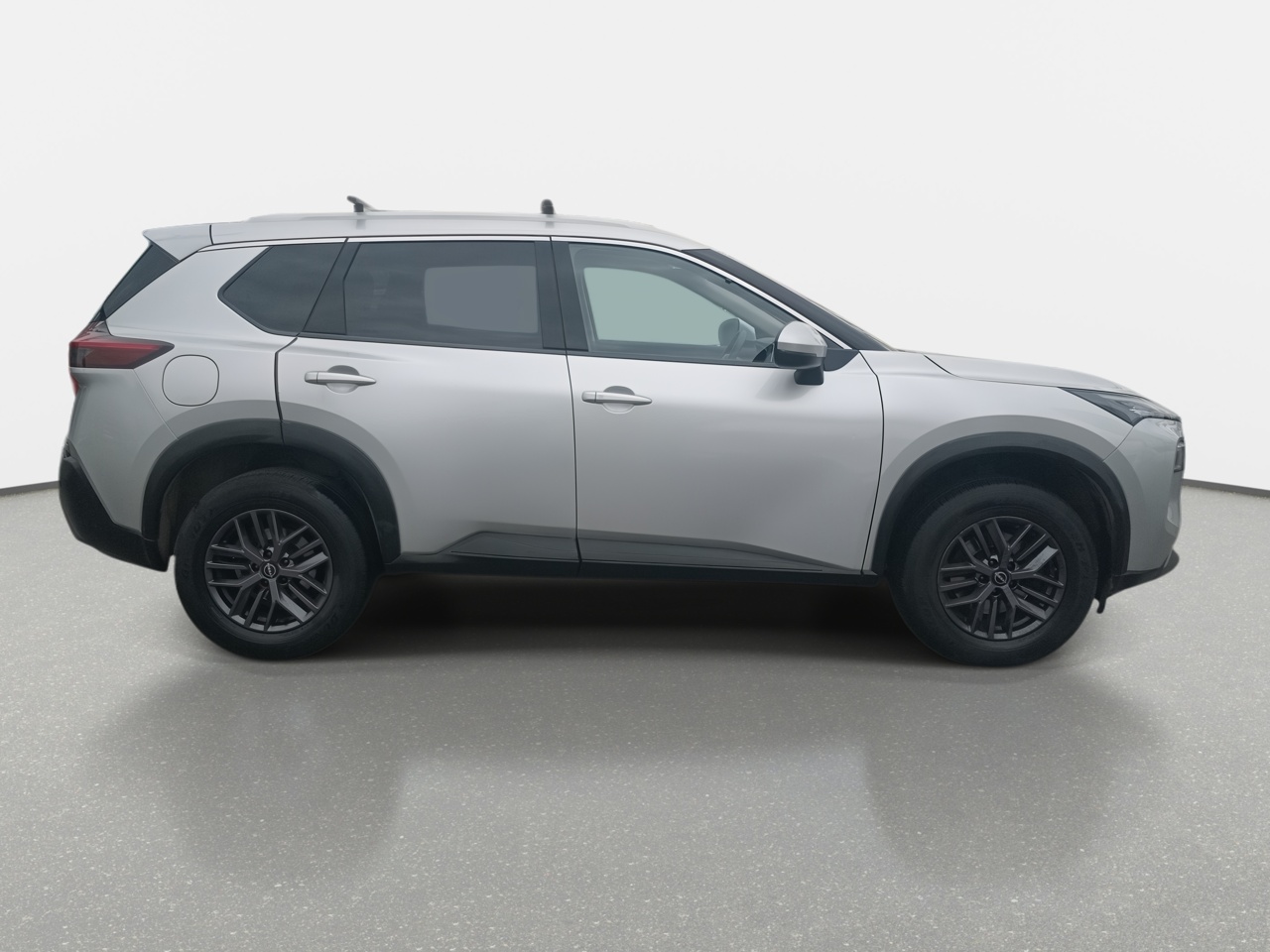 Nissan X-Trail — foto 9 de 36