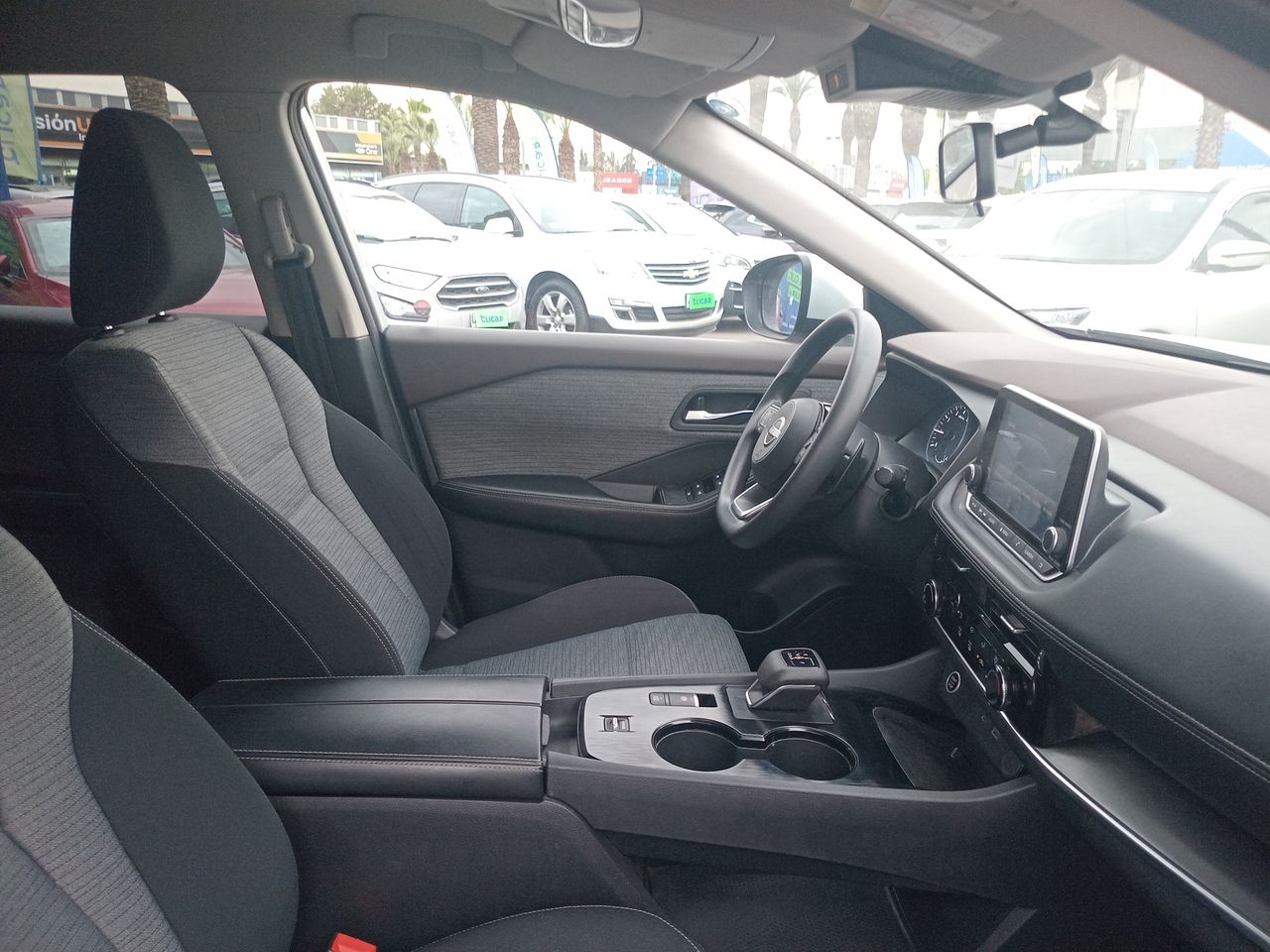 Nissan X-Trail — foto 15 de 36