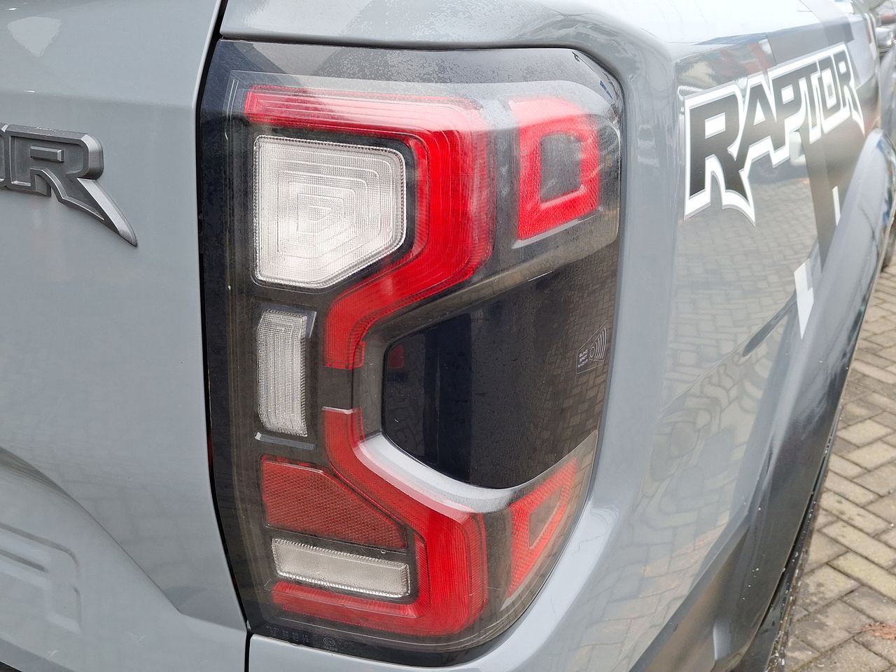 FORD - 20