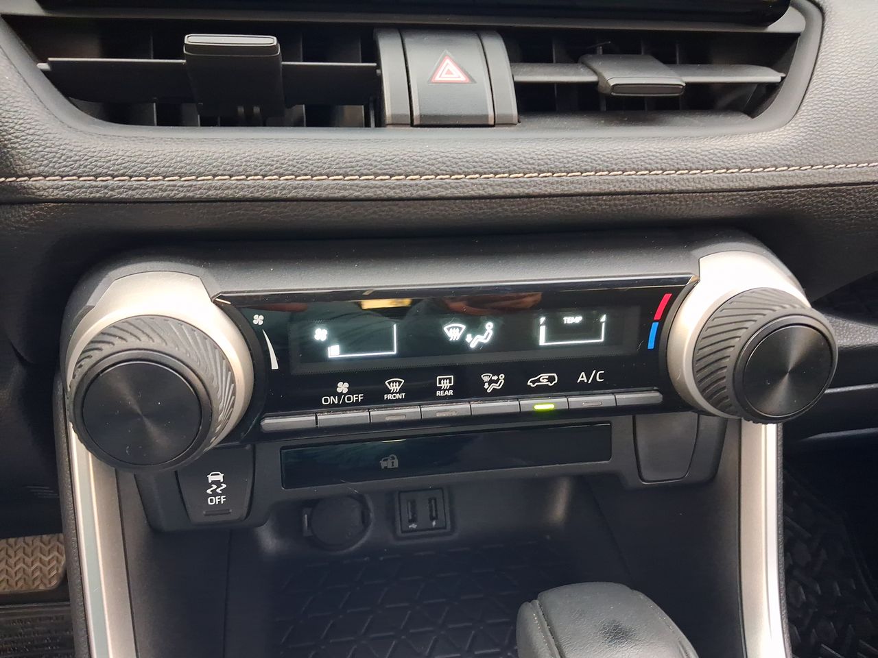 TOYOTA - 20