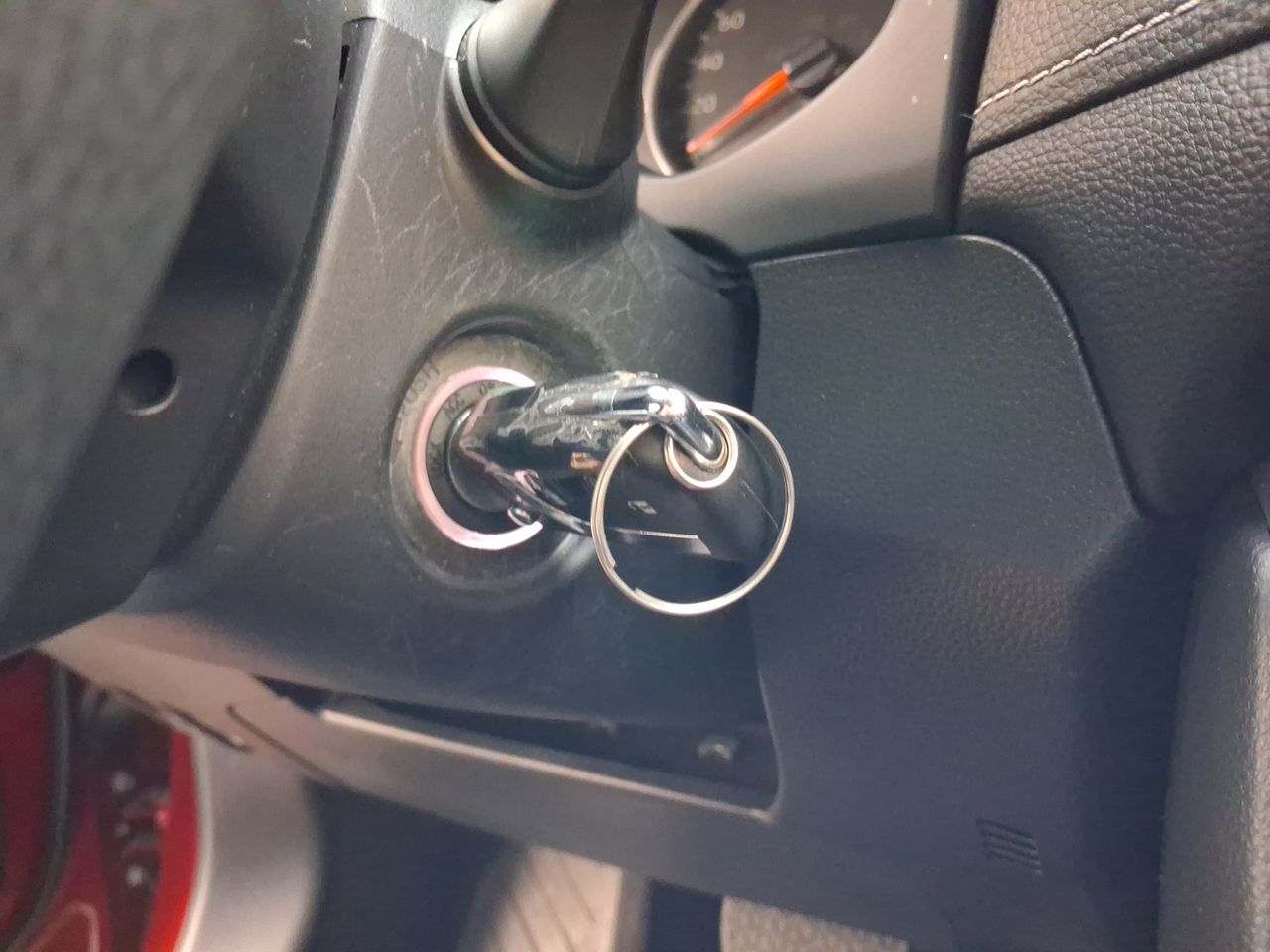 TOYOTA - 25