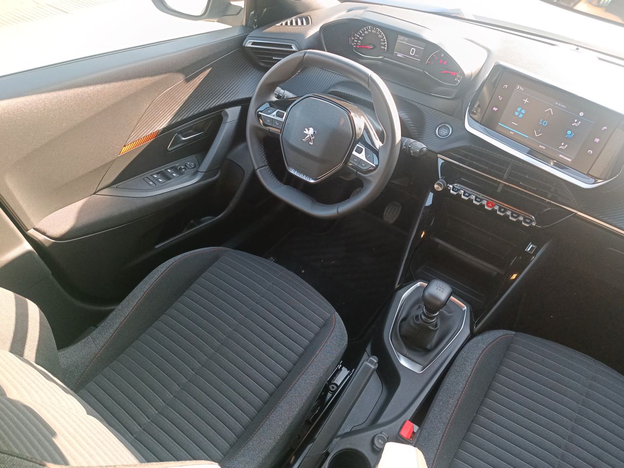 PEUGEOT - 16