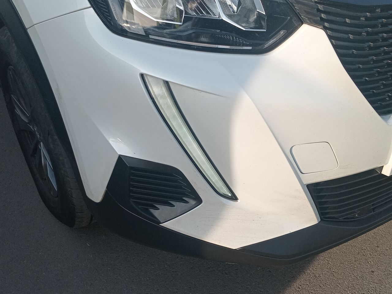 Peugeot 2008 — foto 18 de 34