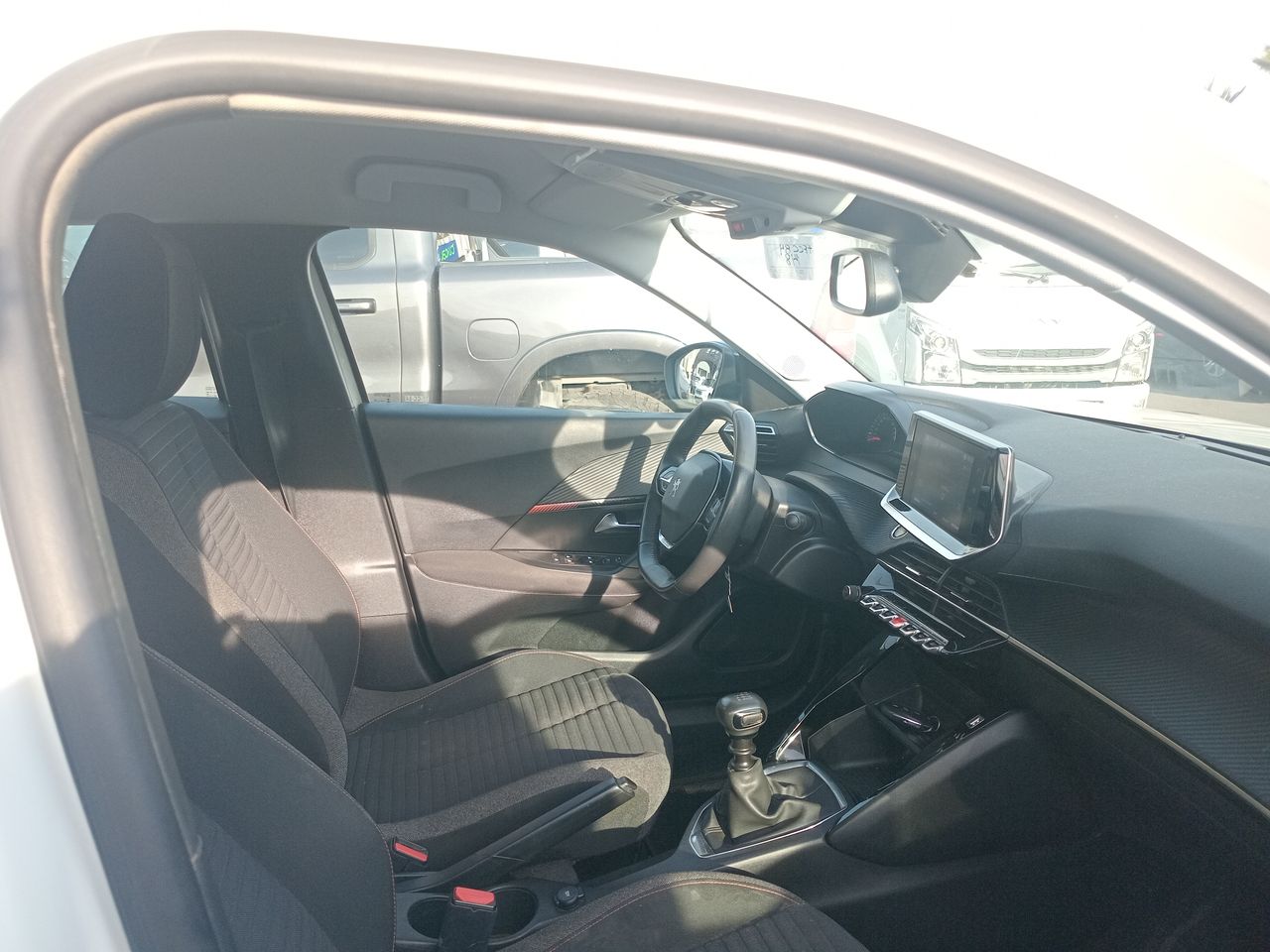 PEUGEOT - 6