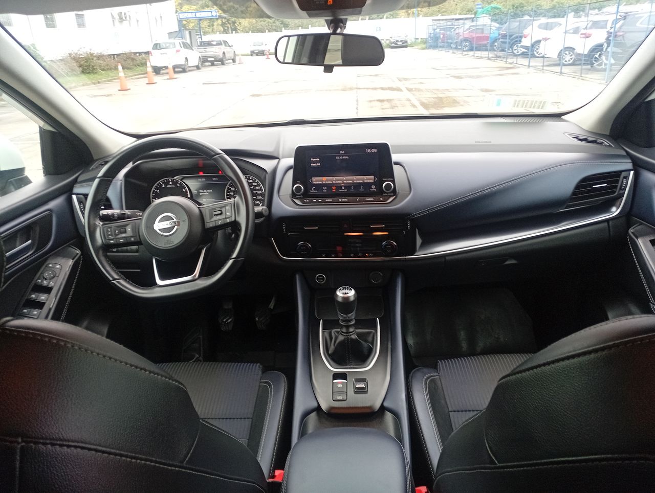 NISSAN - 1