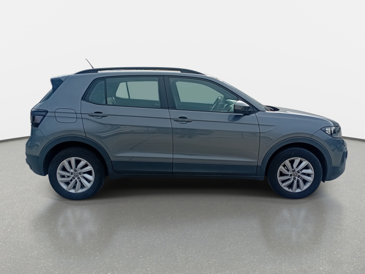 Volkswagen T-Cross — foto 9 de 26